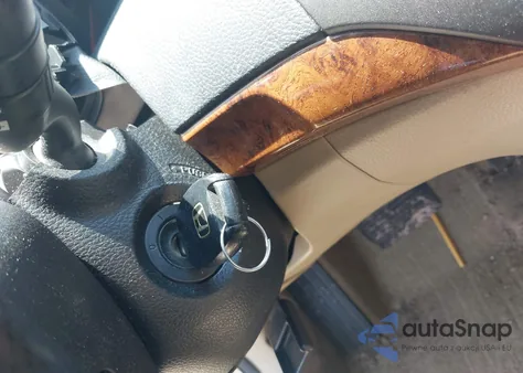 2012 Honda Accord 2.4 Ex-L z USA, uszkodzony, nr VIN 1HGCP2F87CA070497